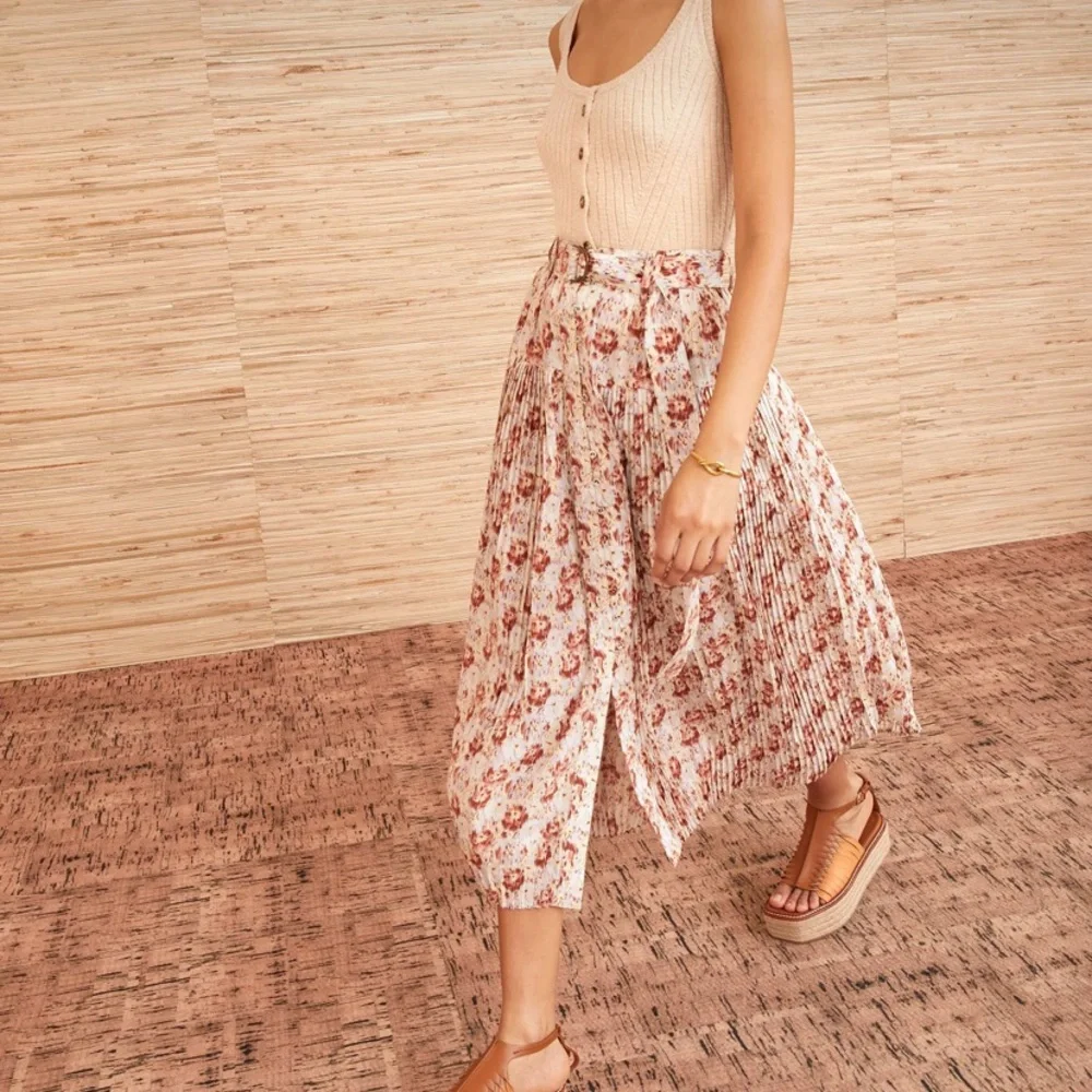 Gorgeous bohemian floral midi skirt by Ulla Johnson. Brand new with tags! - Picture 5 of 7